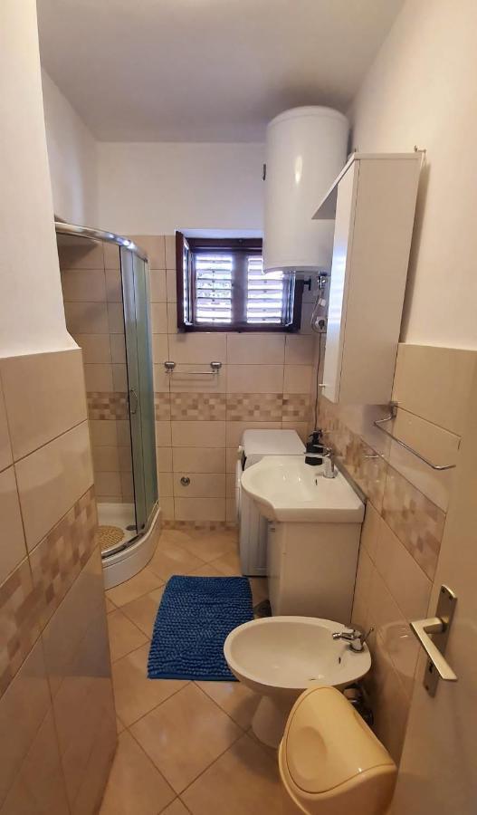 Apartment Mlija โอมิช ภายนอก รูปภาพ