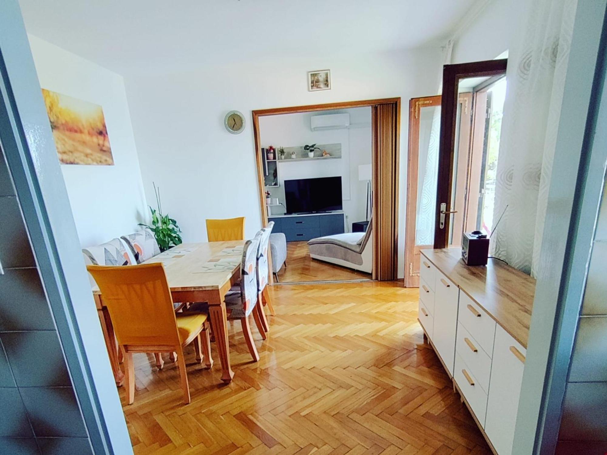 Apartment Mlija โอมิช ภายนอก รูปภาพ